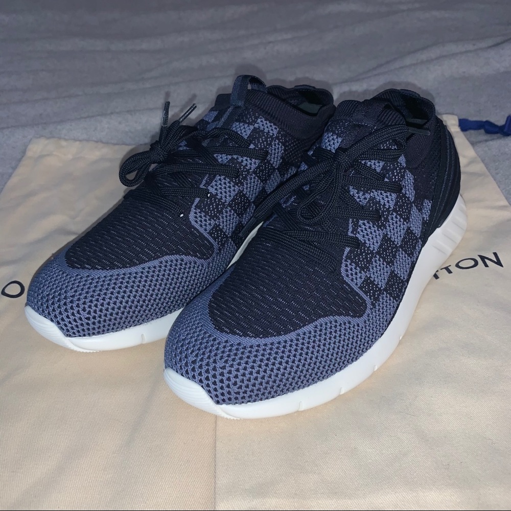 Louis Vuitton Fastlane Sneaker LV Size 7